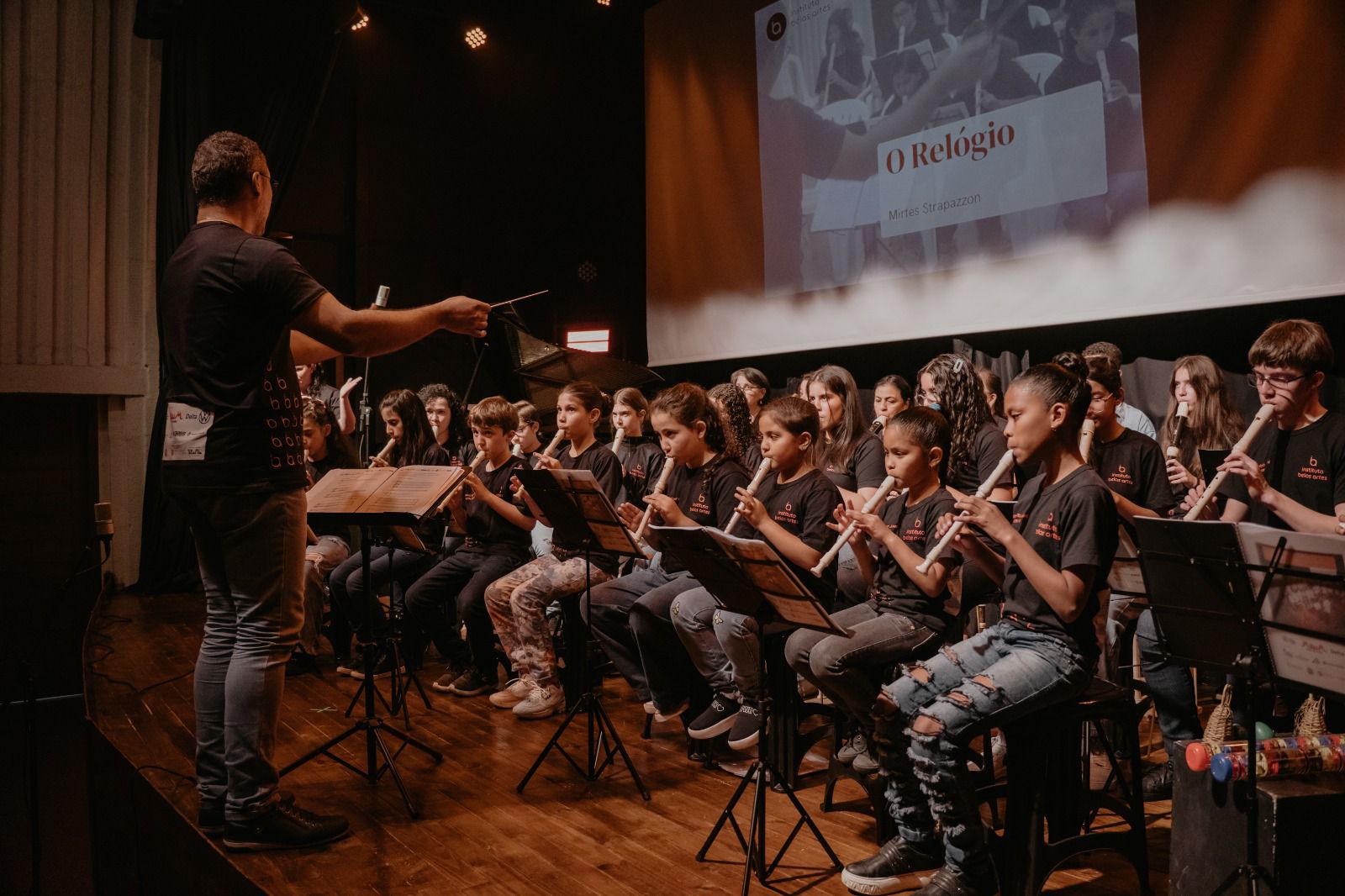 Orquestra de flautas encanta Joinville com apresentações em outubro