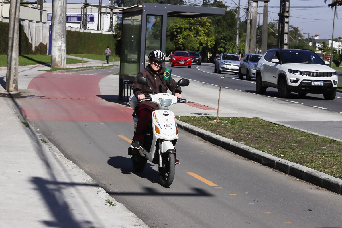 Joinville debate regras para patinetes e outros equipamentos de mobilidade individual no trânsito