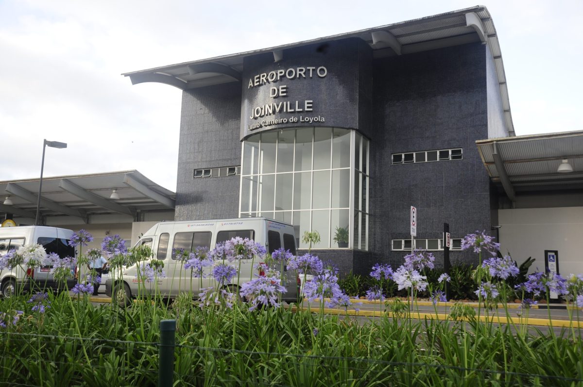 Economia marca reuniões para discutir a internacionalização do aeroporto e a preparação para reforma tributária