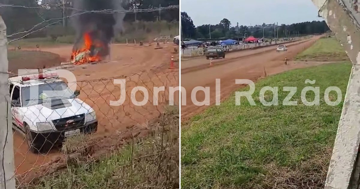 Carro com três crianças e dois adultos cai em ribeirão durante a noite em Brusque
