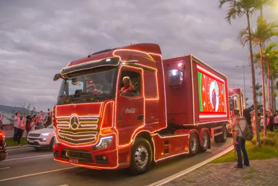 Caravana de Natal da Coca-cola já tem data para passar em Joinville; confira