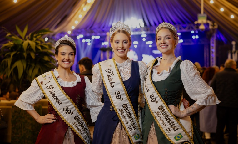 Inscrições para concurso da realeza da 40ª Oktoberfest Blumenau seguem abertas