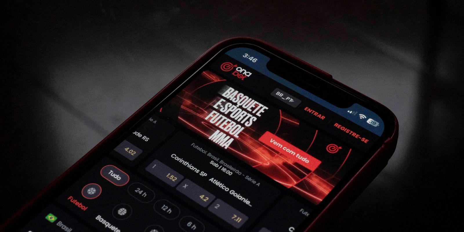 Gastos com bets adiam graduação para 34% dos jovens em 2025