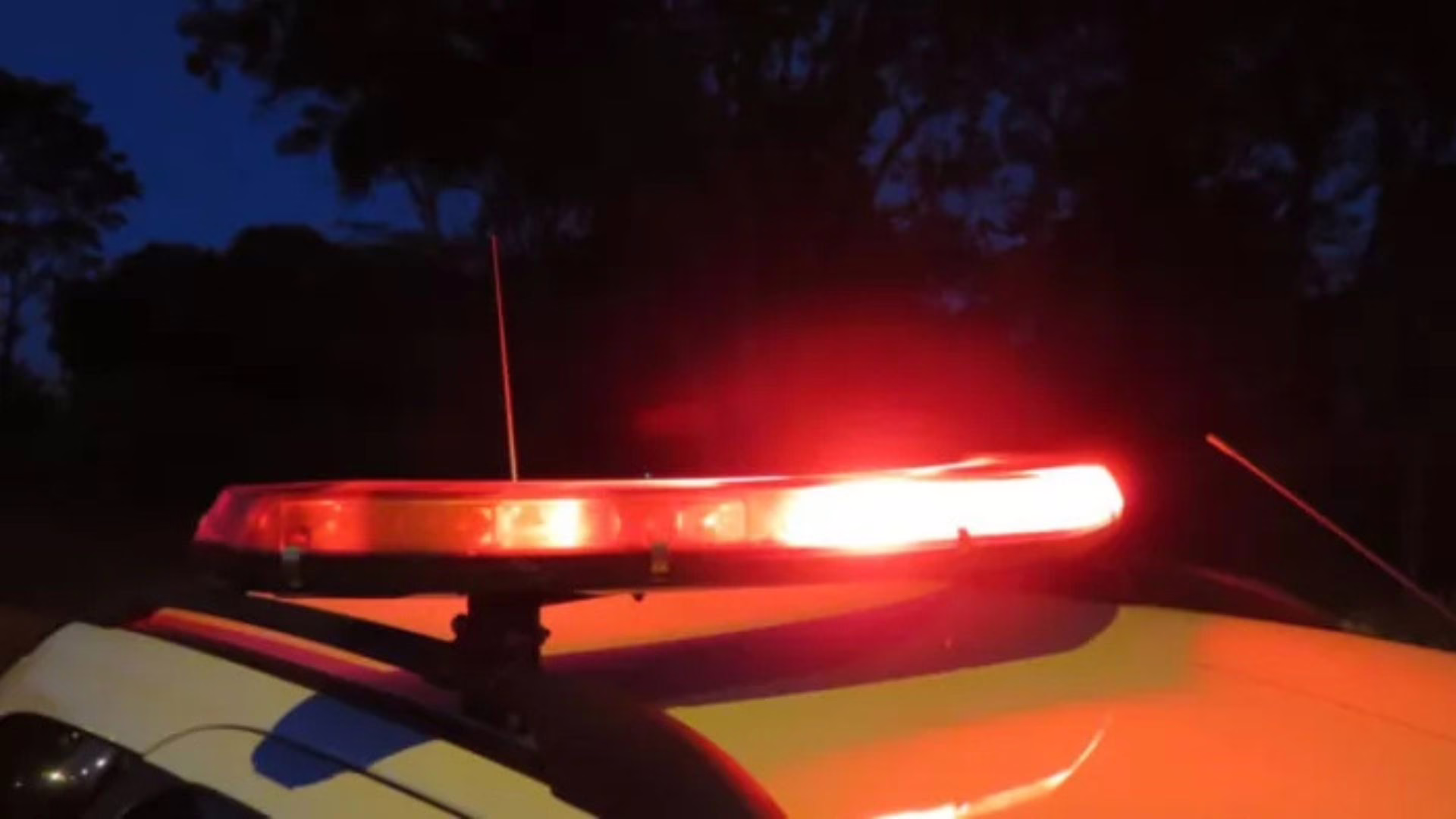 Mulher é encontrada morta em ‘poça de sangue’ dentro de casa em SC