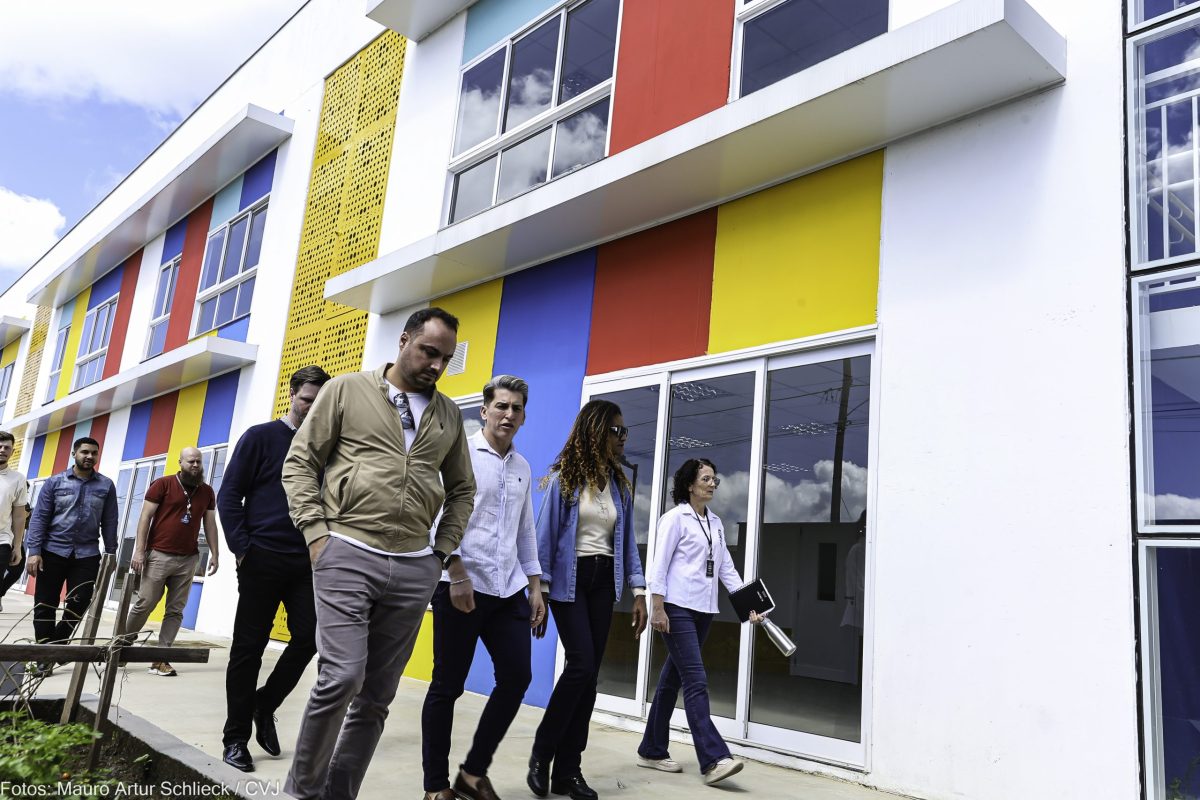 Vereadores cobram inauguração de Centro de Educação Infantil na Vila Cubatão