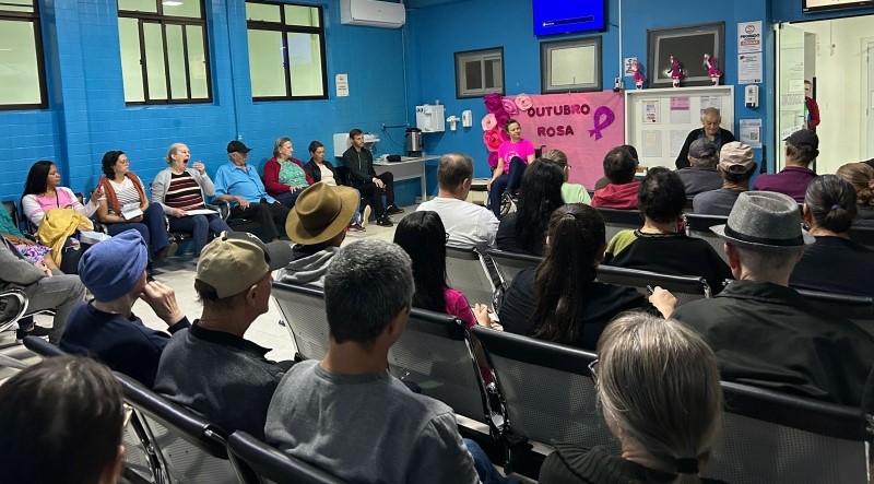 Outubro Rosa: Hospital Regional Terezinha Gaio Basso realiza ações de conscientização do câncer de mama