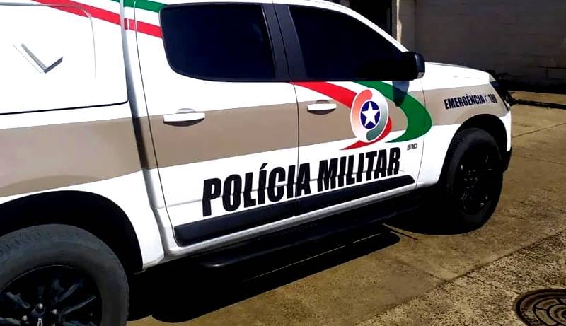Fuga pela mata termina em tornozelo luxado e prisão de foragido em Três Barras