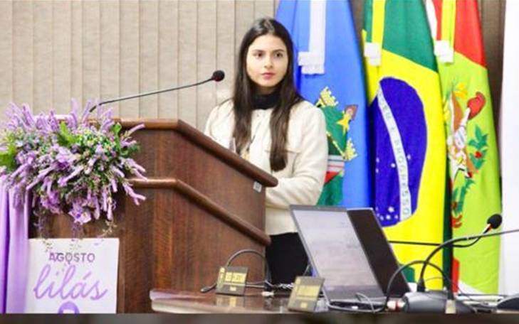 Palestra na Câmara de Canoinhas debate tipos de violência e canais de proteção à mulher