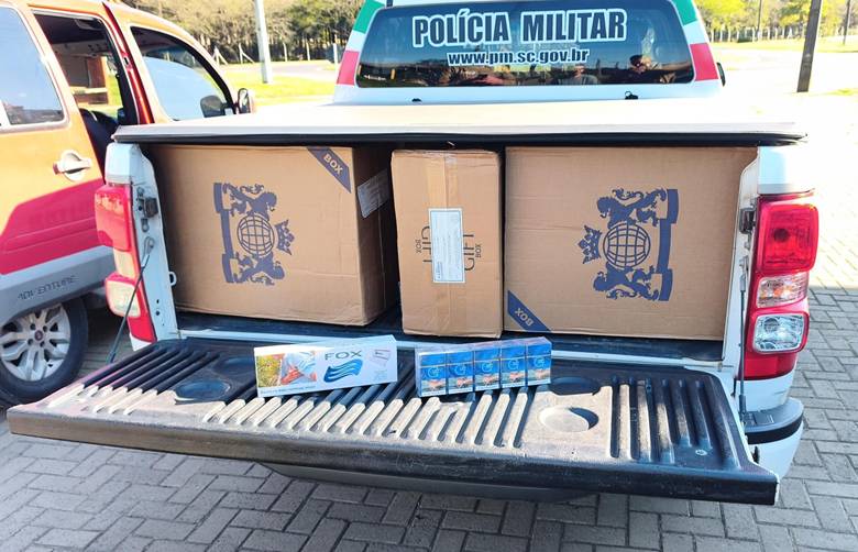 Carga de cigarros do Paraguai é apreendida na BR-280 em Canoinhas