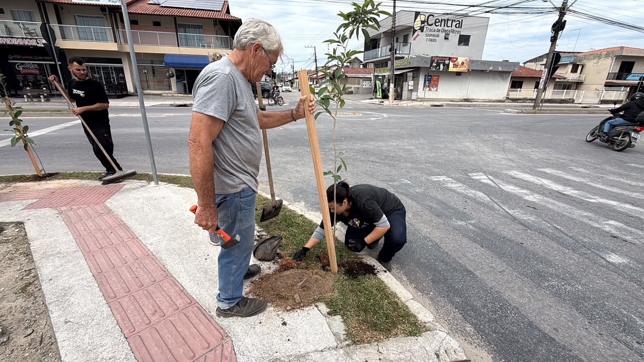 Tragédia na BR-101: acidente com caminhão tira a vida de motociclista em São José
