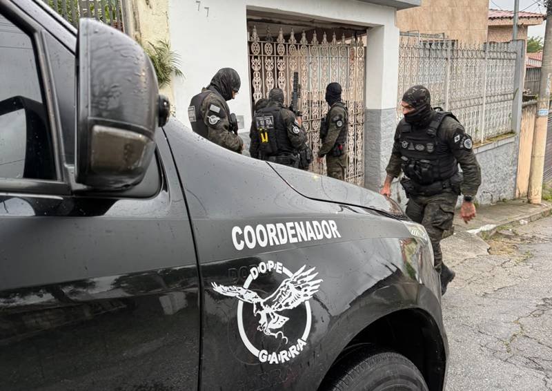 Polícia Civil de SC cumpre mandados em São Paulo contra quadrilha do "falso advogado"