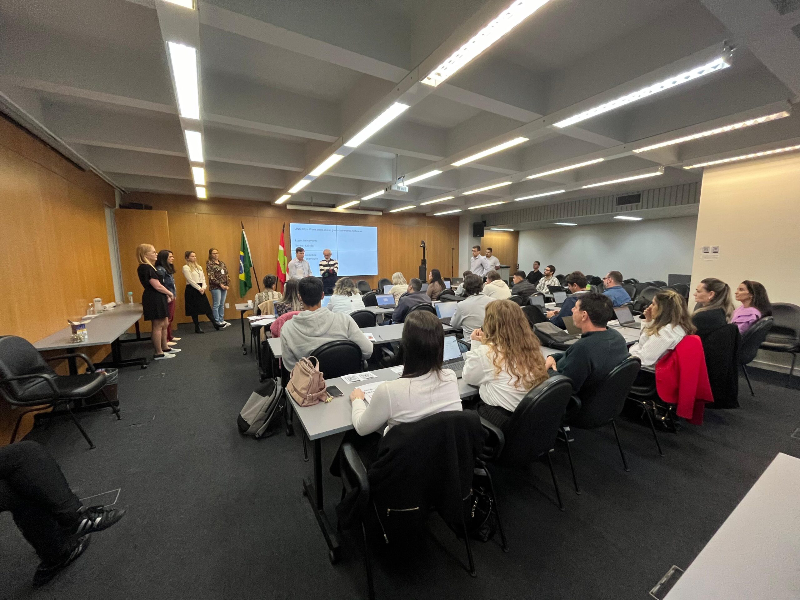 Secretaria da Administração realiza 1º treinamento sobre novo sistema informatizado de patrimônio móvel